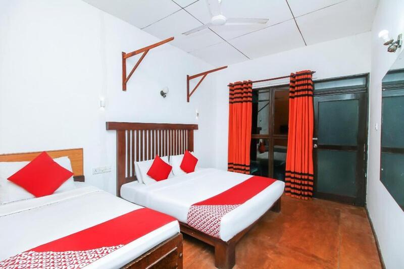 Ceylonica Beach Hotel Negombo Esterno foto